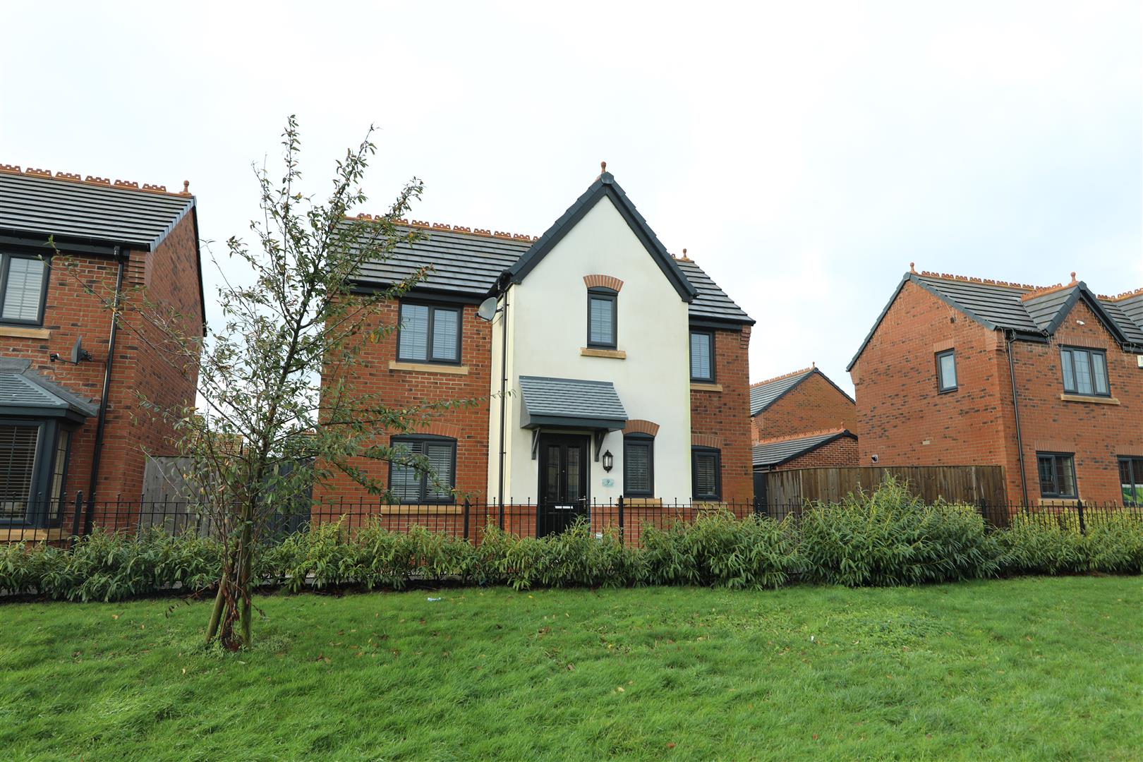 Property & Houses for Sale & Let in Hull Symonds & Greenham